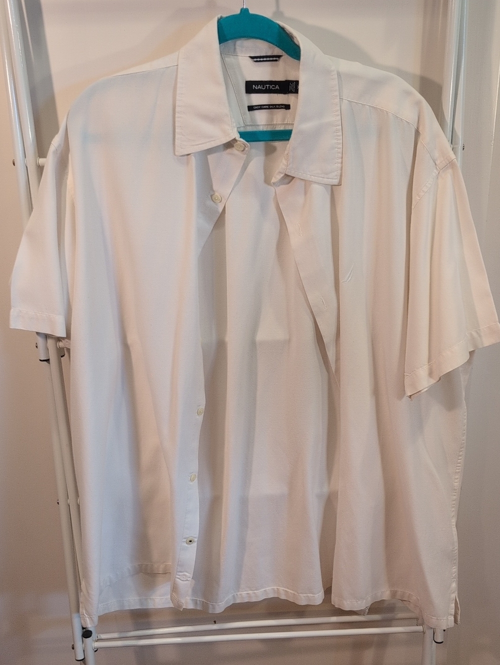 Nautica Men’s White Short-Sleeve Casual Button-Down Shirt